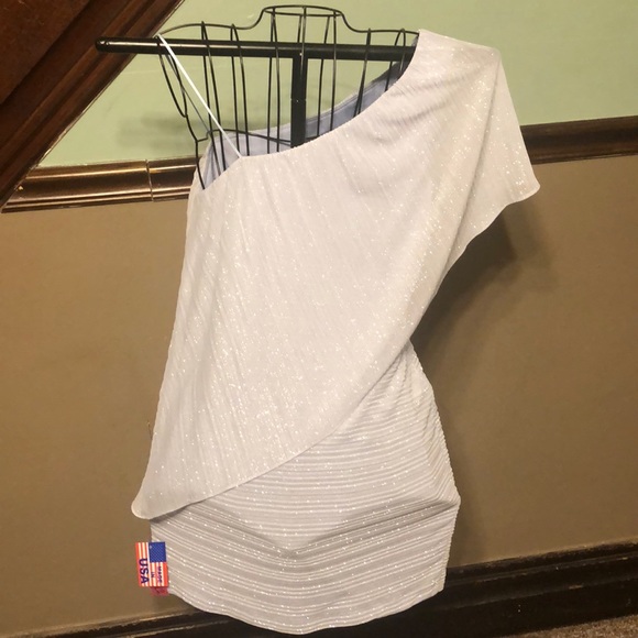 New Dress by Morgan & Company - Picture 3 of 4